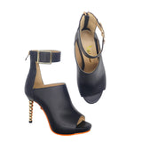 I AM SAVAGE! GOLD HEEL SHOES