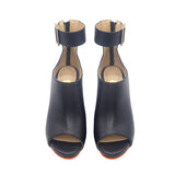 I AM SAVAGE! GOLD HEEL SHOES